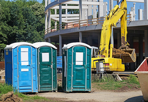 Best Restroom Trailer for Weddings  in Lake Waynoka, OH